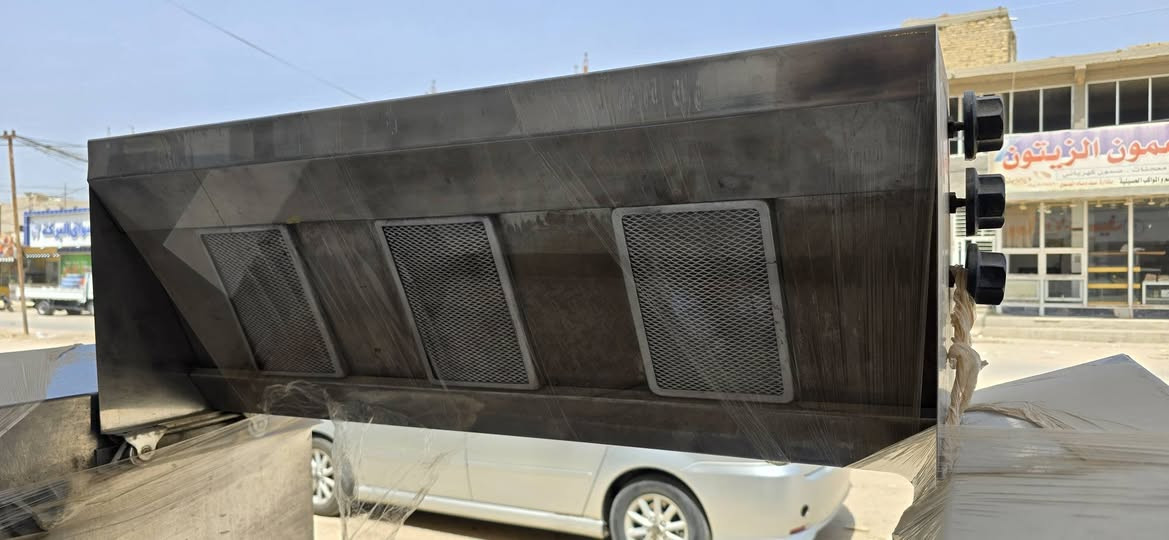 شواية كص عل حطب ستخدام سبوع وشواية دجاج عل حطب ستخدام سبوع مع ميوزة ثنين وعارضة فلافل للبيع تواصل واتساب ***********
