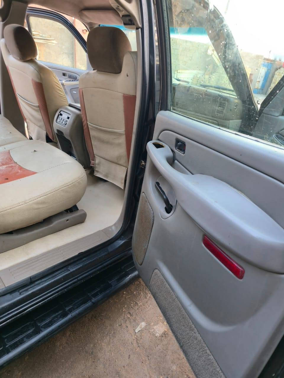 يوكن طويله • مكينه 5300 • ٢٠٠٥