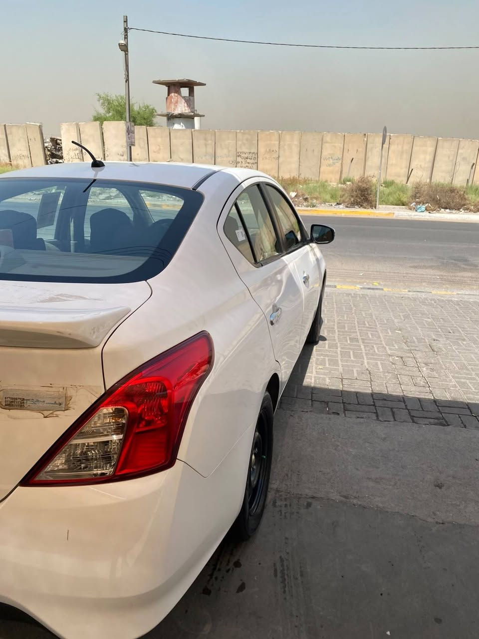 السلام عليكم سني هندي  موديل ٢٥ ماشيه ٤٠ الف رقم بغداد كفالة عامة السعر ١٣٠ وبيهة مجال العنوان بغداد  البياع رقم الهاتف ***********
