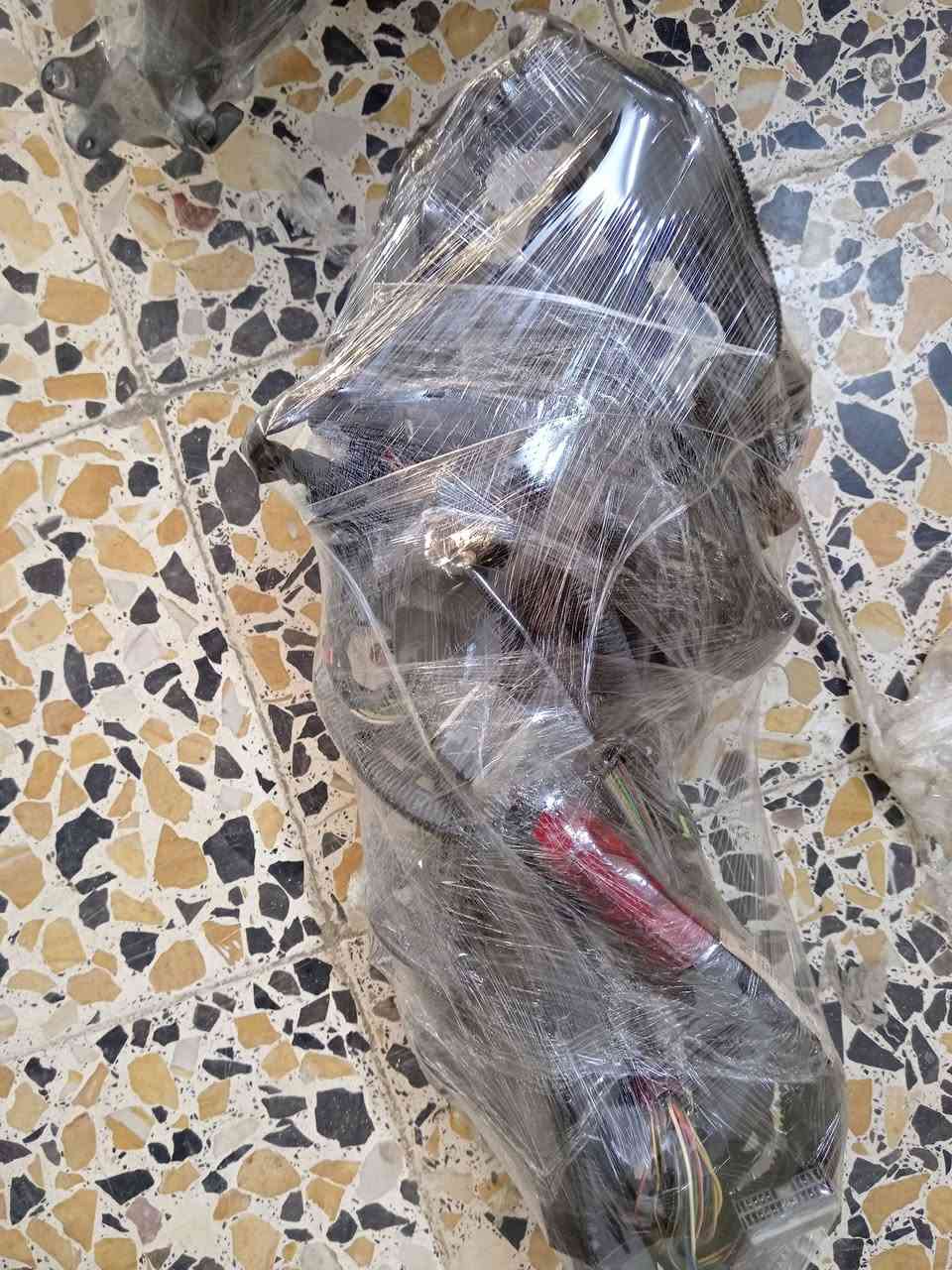 غراض بطه • ما تشتغل • سعر خاص