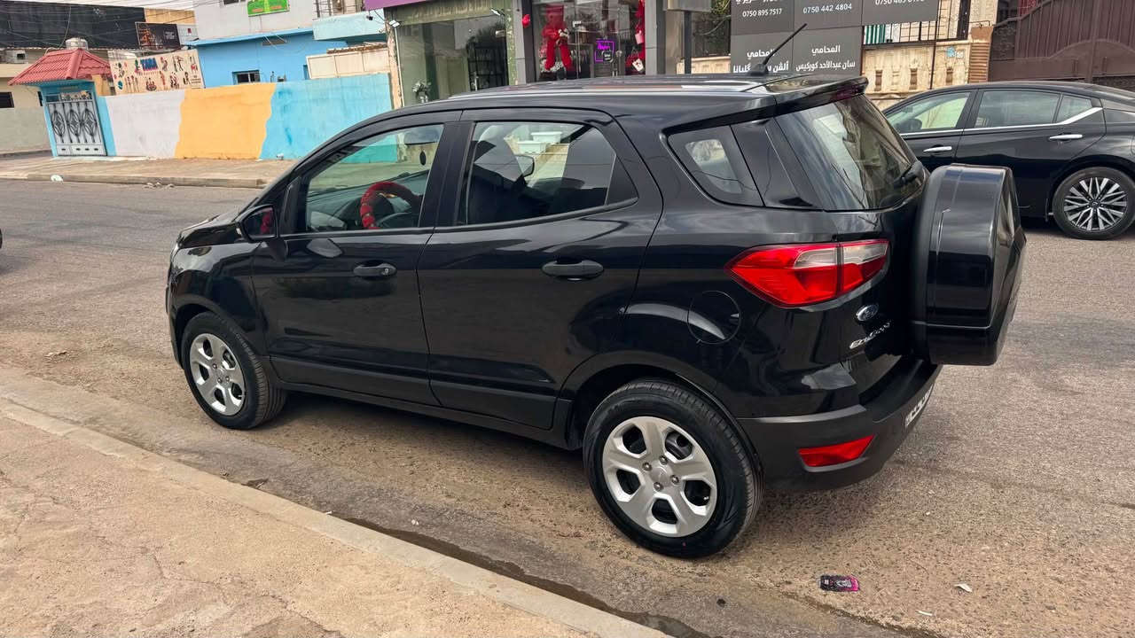 فورد ايكو سبورت 
موديل :2018
ماشيه : 64,000كم
بيها 3 قطعه صبغ بدون دواخل ايرباك شرط
سنويه و هزة جديدة
للاستفسار : *********** أربيل, العراق
