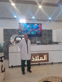 يوجد عياده تمريضيه مجمع الملاذ الطبي مقابيل مرور الحسينيه بدران يوجد م...