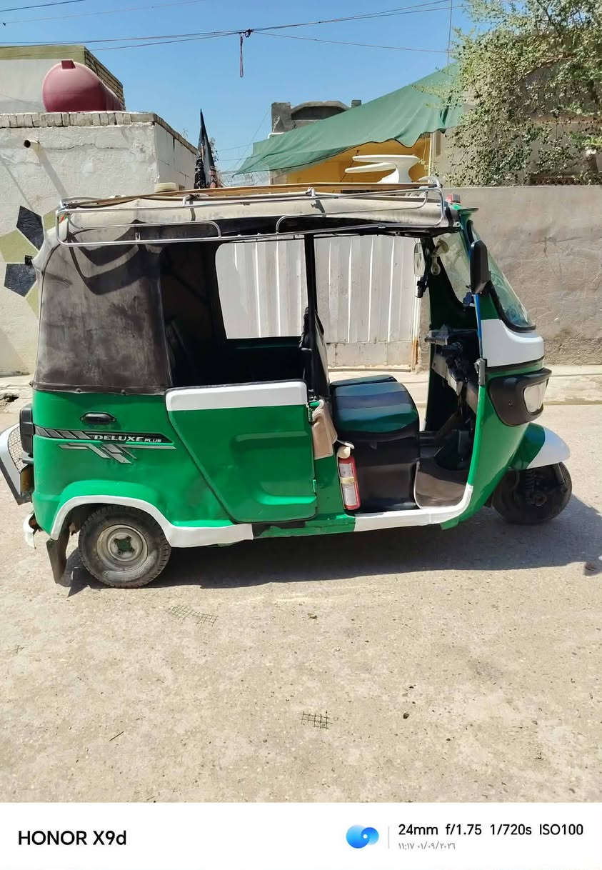 السلام عليكم تكتك للبيع موديل 22 نضيفه بيعه مكينه جديده زيرو صارله شهر من شاده العنوان واسط الكوت ***********

