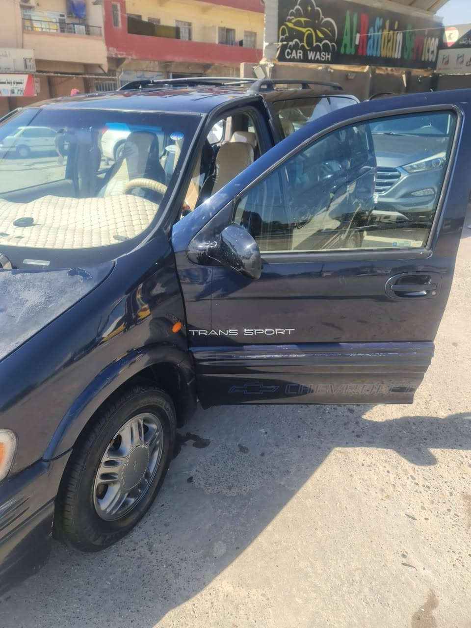 شوفر ليت ترانس للبيع 
الموديل 2001

دهوك سنوية 2028

شرط التحويل

المحرك يبه صرف 

الكير اوتوماتيك  شرط ما بيه اي شيء 
العنوان موصل جانب اليمن
السعر58ورقة وبيها ماجال 

***********
