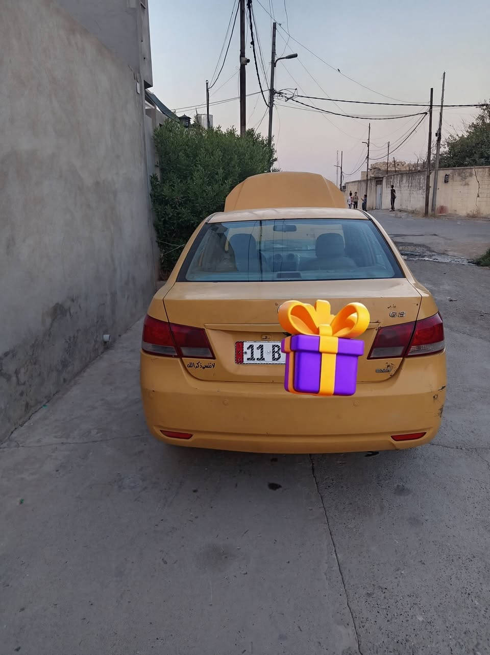 السلام عليكم سيارة BYD G3 بصمه قفل مركزي جامات كهرب   رقم بغداد انكليزي مسطره بأسمي هزه بعد مامنتهيه محرك وگير كورلا 1800 سياره بيها مكانات صبغ صدر امامي وخلفي نضيف تبريد عاطل راديتر مكسورة مال تبريد شرط  التحويل كاربون بيها شغال مكاني موصل الجانب الايمن الغزلاني  ***********
***********
السعر 40 بيها مجال
