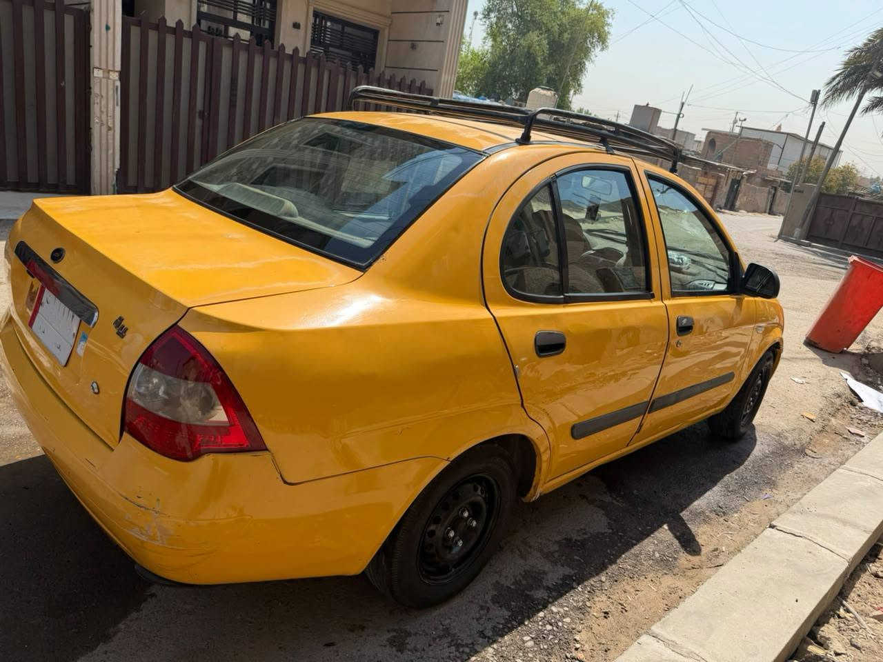 السلام عليكم طيبة موديل ٢٠١٥للبيع لاصبغ لا تبديل المحرك وكير مكفول منظمومة تبريد جديدة السعر ب ٢٩ وبيها مجال الاتصال *********** مكان السيارة الدورة
