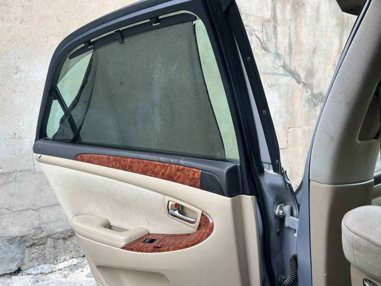 شاینەی مووس 2005 182 بێ کۆد
بێبۆیاخ یەک ناولەپ لەسەقڤەکەی بۆیاخە یەک ناودەست زیاتر نیە سێ پەردەوو سەلاجەو مەرکەزی بێدووکەڵ سەیارەی ماڵە کامل مەسرەڤ کراوە برێک مەزبووت سارد مەزبووت دەعامی بۆدەعامی بەشەرت کام وەستای خۆت بەدڵتە سعری ڤرۆشتنی 60 گەڵا بۆزانیاری زیاتر پەیوەندی بکە 
***********
***********
