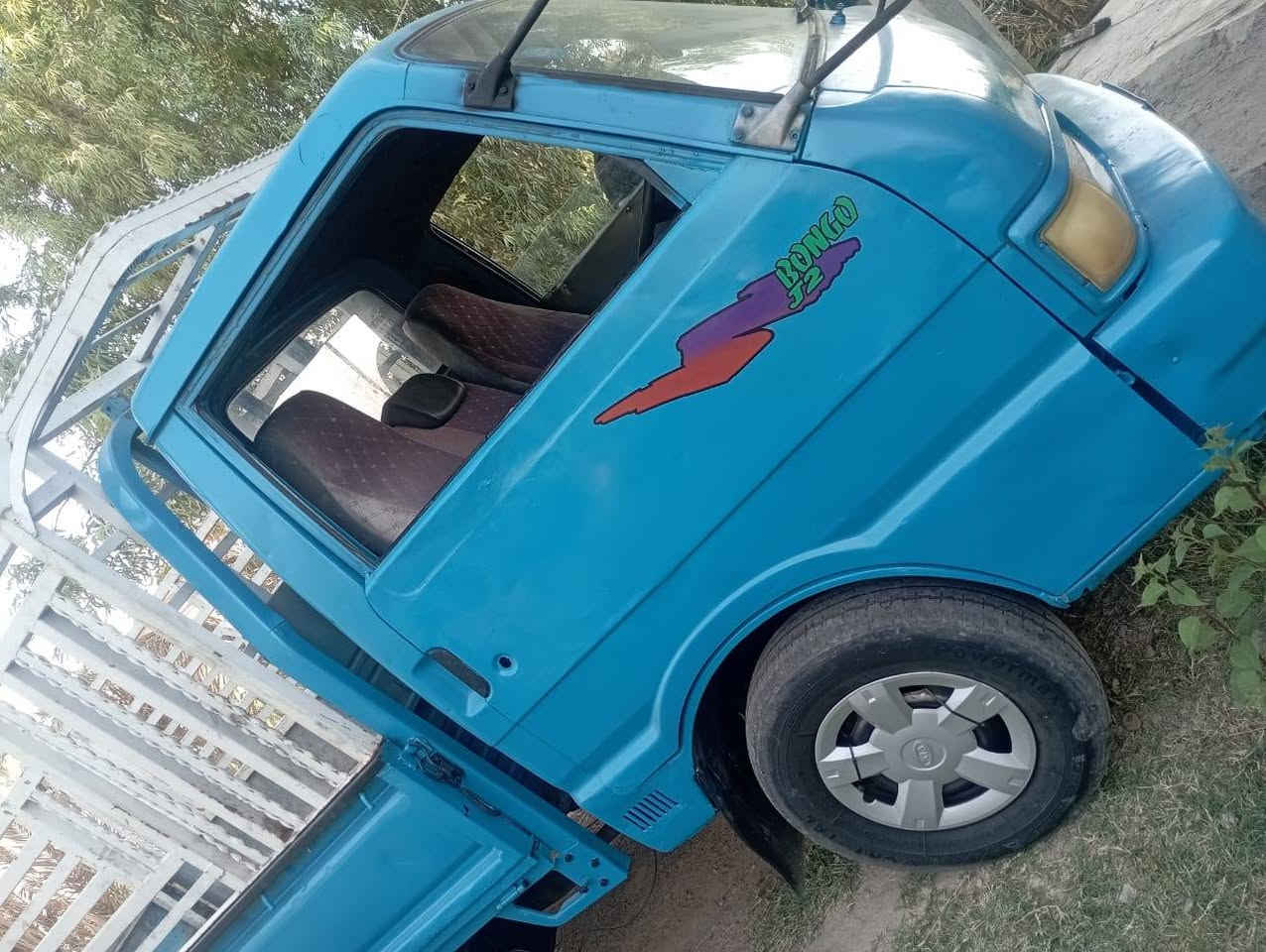 السلام عليكم كيا بنكو للبيع  بغداد رقم انكليزي
موديل 96سنوية لل30
محررك وشاصي متعهد بيهن بم 
السيارة جاهزة السعر 40
