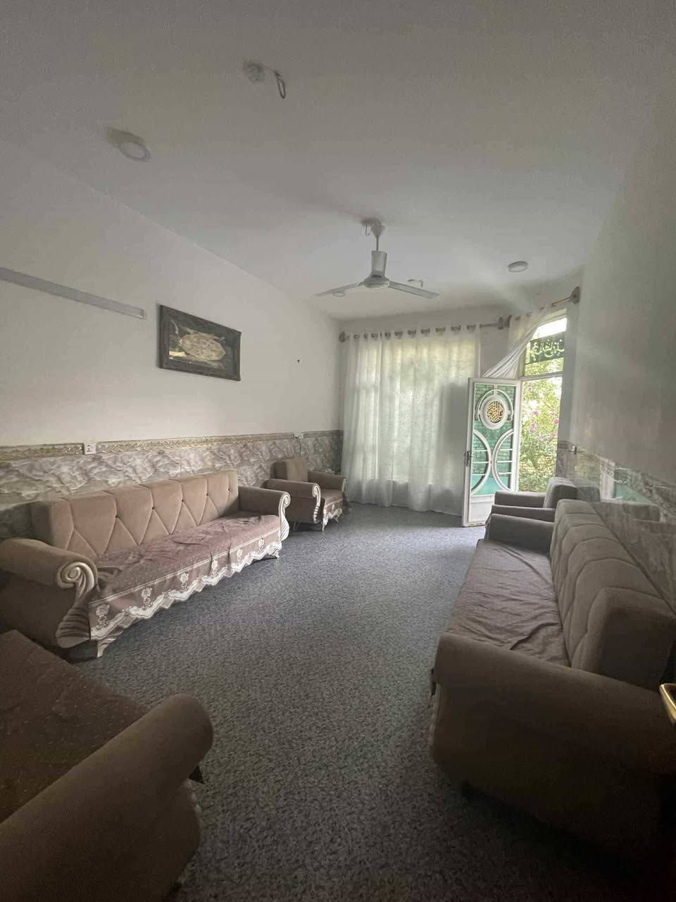 🏠 دار للبيع أو مرواس – منطقة الموظفين

📍 الموقع: منطقة الموظفين
📜 الطابو: صرف
📐 المساحة: 240 متر
🏡 ركن – طابقين

🔹 الطابق الأول:
• غرفتان نوم
• صالة
• مطبخ
• استقبال
• صحيات داخلية وخارجية
• كراج
• حديقة

🔹 الطابق الثاني:
• غرفتان
• صحيات

🔄 الدار للبيع أو مرواس

📞 للاستفسار والاتصال:
***********
***********

نص مكتوب في الصور:
- أنت
- ٧ صور • ١٨ آب ٢٠٢٥