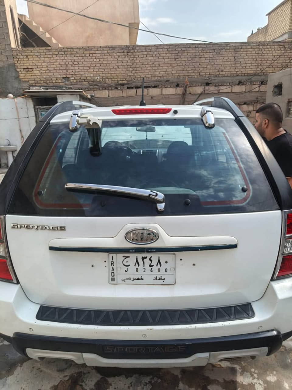 السلام عليكم من رخصت الادمن المحترم 
كيا سبورتج مديل ١٠ خليجي مكفول 
كير مكينه صدر تبريد تخم تاير سيارة جاهزه من كلشي بسمي مكان سيارة بغداد شعب السعر ١١٠ 
***********
