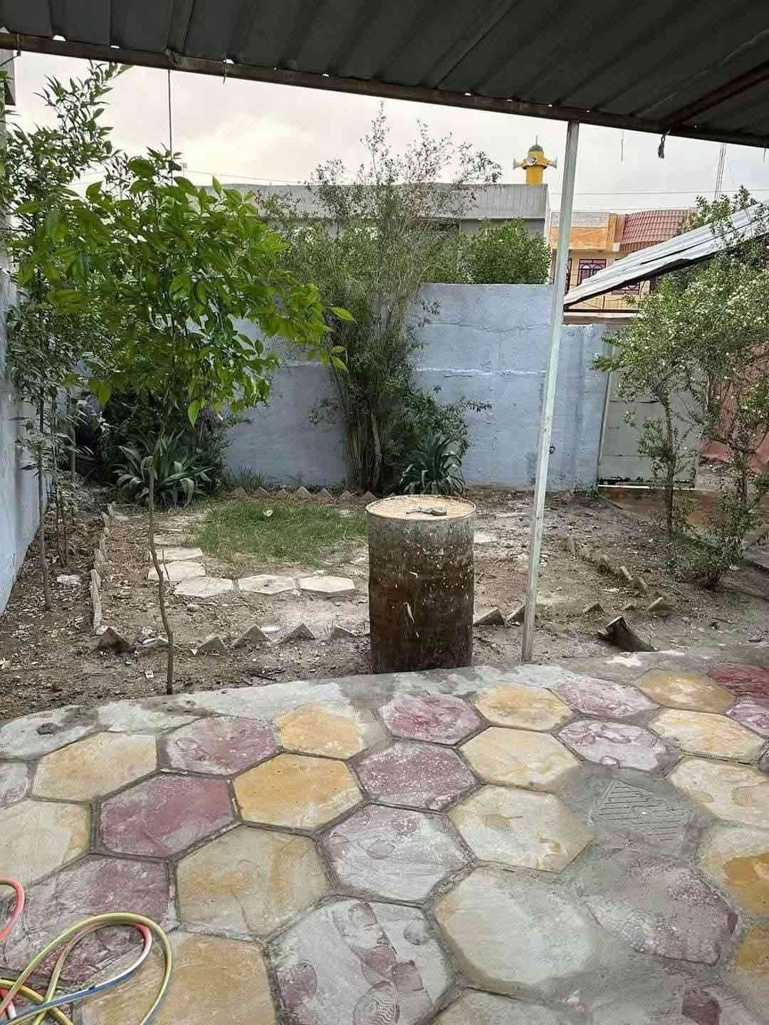 🏡 #دار #للأيــــــــــجار 
​ #تابع #الصفحه وشاهد جميع العروض الدور الجديده اذا مـــهتـــم
​ الموقع: الحلة //  حــي // يساتذه 
طابـــــــــقين  //  
​العدد​ غرفة نوم    2 //  ​صالة   //   هول.   // مطبخ     //مجمع صحي   //    وطارمـه
المساحٌـة //    200   متـــر 
​#نــــستــقــبل #جميـــــــــع #عــــــروض #كـم #العــــقـاريـــه 💰 السعر:       // عبر واتساب فقط 
​📞 للتواصل والاستفسار: مكتب علي التميمي العقارات     ***********    عليه واتساب فقط 
​#دار_للايجار #دار_للبيع #عقارات_بابل #الحلة_العراق //ملاحظه الرابط الواتساب داخل الصفحه
