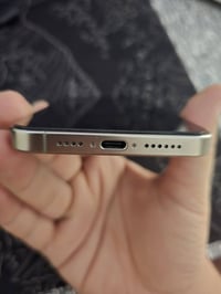 آيفون ١٥ برو ماكس • ٢٥٦ • ظهر مكسور