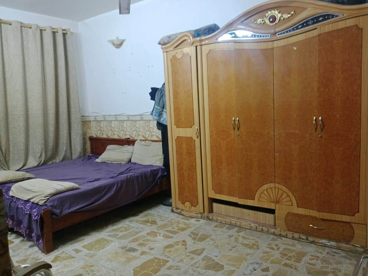 للبيع بيت نظيف صب مسلح  النجف حي القادسية ***********

المساحة ٢٠٠ متر طابقين ٣ غرف نوم واستقبال وصالة البيت شارع ٨ ومقابيلة حديقة السعر ٣٦٠ للجادين بالشراء مراجعة مكتب وشركة حسنين شربة ملحق الروان 

تابعونا على فيسبوك 👇🫵🏼🫵👇🫵🏼🫵

https://www.facebook.com/share/g/1E4hUkrTgR/?mibextid=wwXIfr
