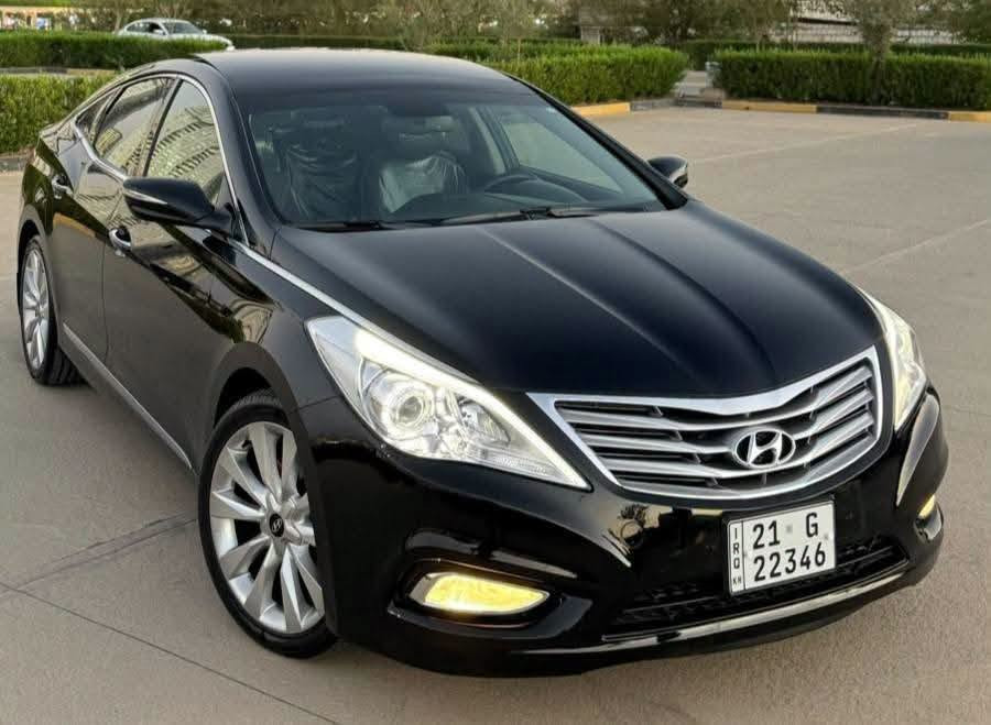 هيونداي أزيرا موديل 2013 ماشية 41,000 كم
مكفولة كفالة عامة خليجي محرك V6
صبغ وبارد وشخط بالشرط مثل زيرو
المواصفات
سلاجة
بانوراما
صندوق شفت
5 بردات
دواخل قرمتي
كشنات تبريد وتدفئة
حساس
5 كاميرات
رادارات أمامي وخلفي
ستيرن كهربائي
صندوق شفط
تشغيل عن بعد
مكان السيارة السليمانية

رقم الهاتف ***********
