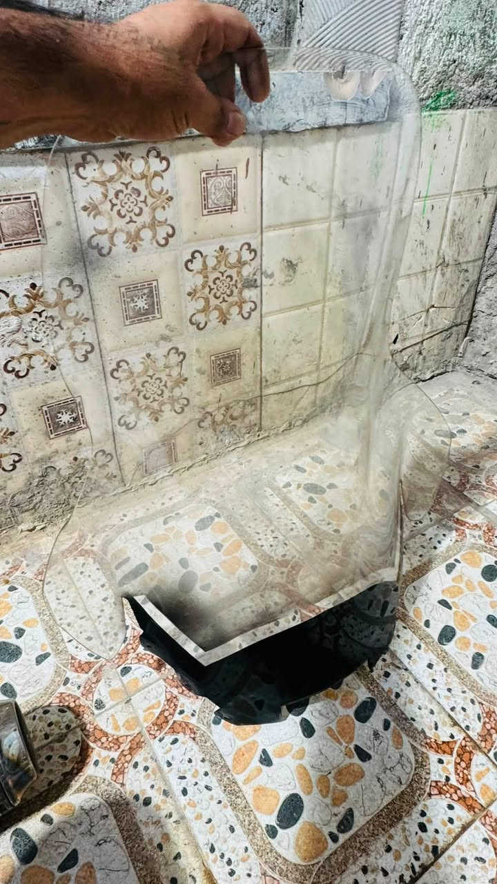 سلام عليكم موجوده غراض سلفر تاير اي بي اس نظيف هو ويل كامل جامه مضلعه جديده بعدها صالصنه رياضي سلفر للبيع كلهن شلع مابيع قطعه اخوتي الطيبين ***********
