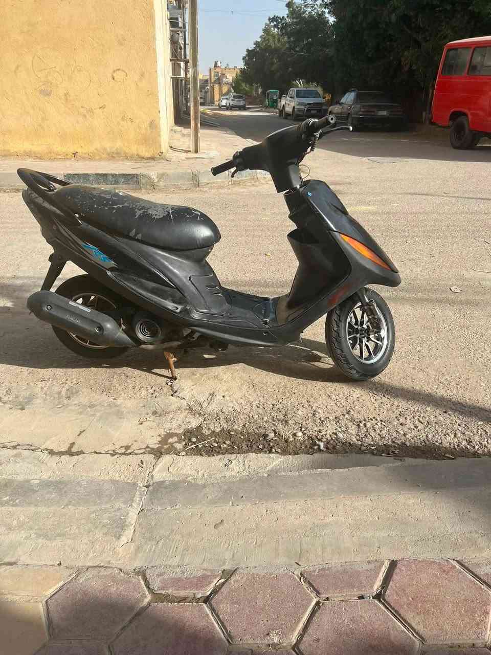 سلام عليكم دراجه ماكس عدله للبيع شري خاص أو على رقم***********
