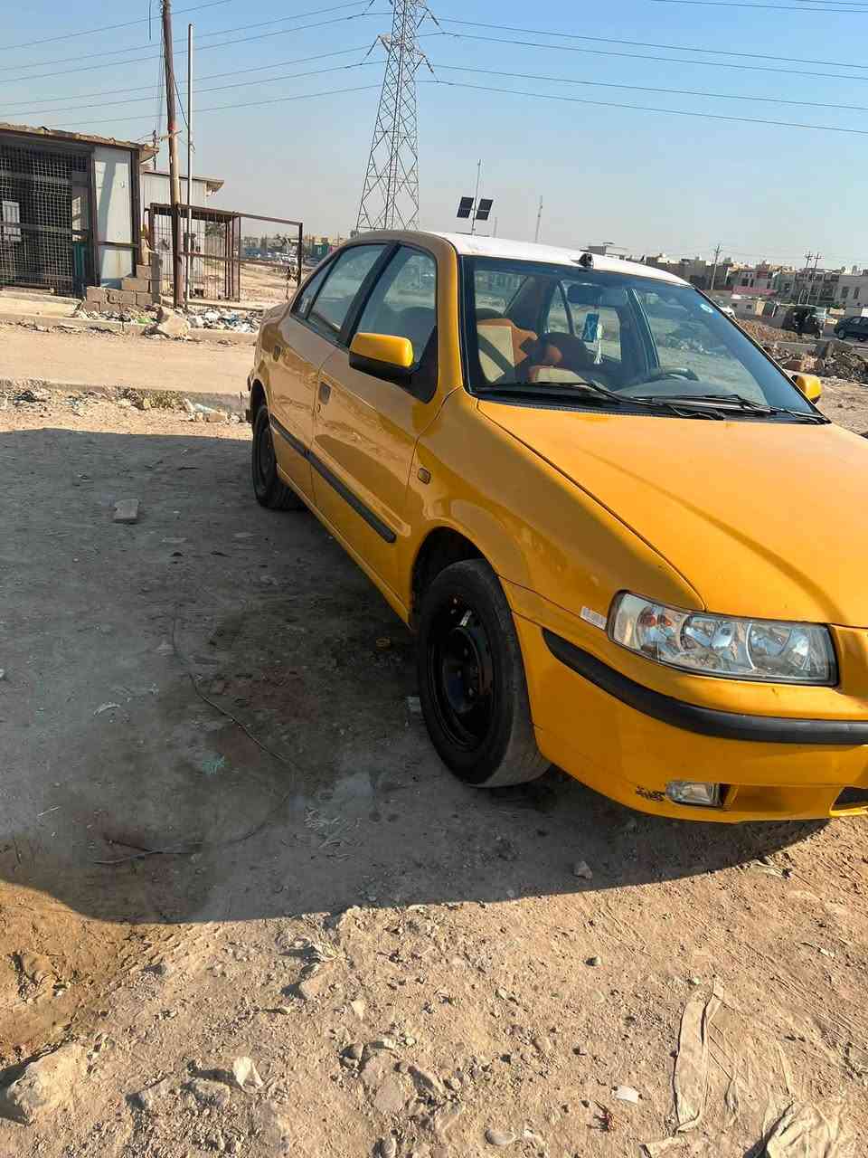 سلام عليكم سمند موديل 12 سيارة مال  وحد يريد يعيش معمر بيهة دوس وصدرهة تعبان تدفة تبريد خير من الله مكين كير خير من الله سيارة شوفت عينكم نضافة بس بيهة ترتيبات مصفرة هية وغرمات تحويل ثاني يوم سيارة اي حادث ما بيهة تجي تكلب وشوف تخذهة كبل الشارع سعر 38 مكان بغداد شعب رقم ***********
