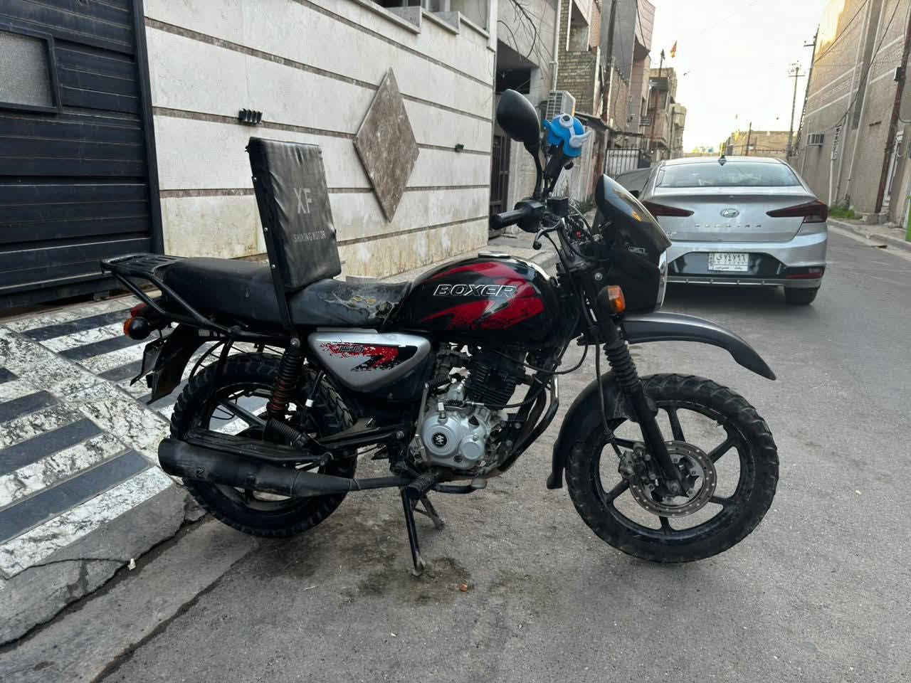 بوكسر (مرقم بغداد)
بوكسر للبيع موديل 2022 مرقم كامل رقم بغداد صدر جديد تخم تاير جديد مكاني بغداد الطوبجي للاستفسار الاتصال على الرقم++خوذه ++ ودرع ++ لايت زنون
***********
السعر 1.800
