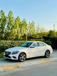 Mercedes C300 2021 سقف سلايد ، ماوس ، سستم سماعات برومستر ، داخل لدات ...