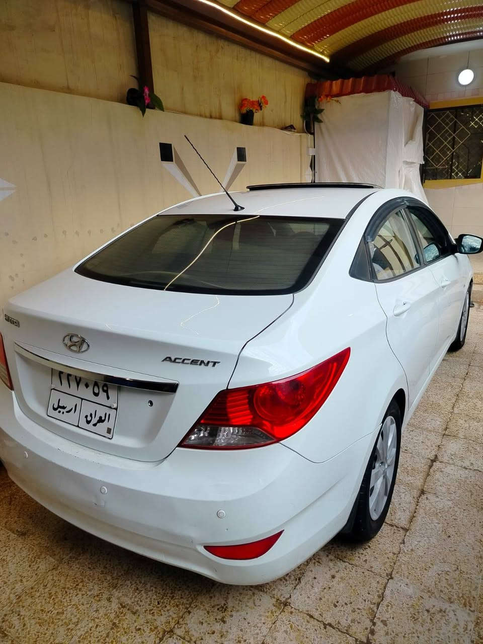 للبيع اكسنت ٢٠١٢ باي كوري بلو فول مواصفات تحكمات مري كهرب جامات كهرب سلايت خمسه ويل كب تخم تاير جديد بدون صبغ بدون حادث *********** / *********** موصل الجانب الايمن

