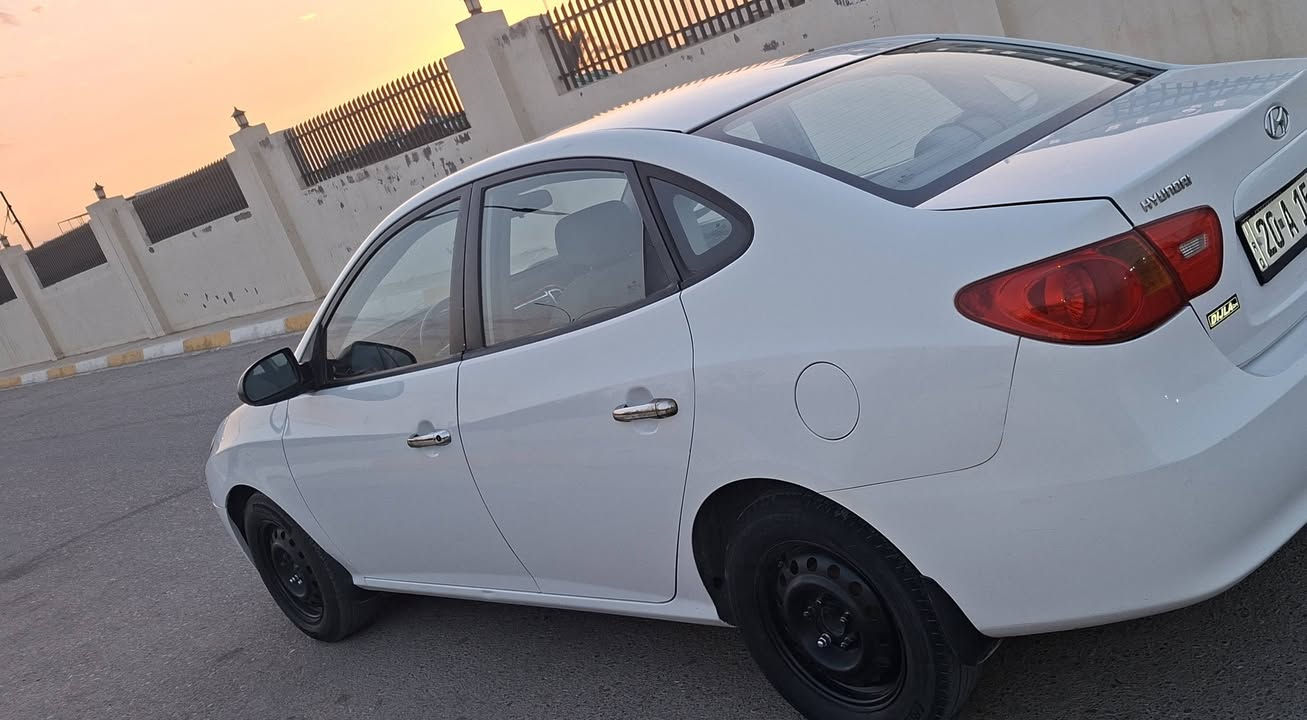 السلام و عليكم
النترا خليجي رقم ديالى السنويه جديدة
محرك ١٦٠٠ دوش لا صرف ولا تبخير
صدر امامي خلفي جديد تبريد تدفئه شغال تخم تاير جديد بيها قطعه رش  فقط باب خلف لسكن لسونار بالمنشور
مكاني بعقوبة السعر 98 
بيها مجال للشراي ***********
