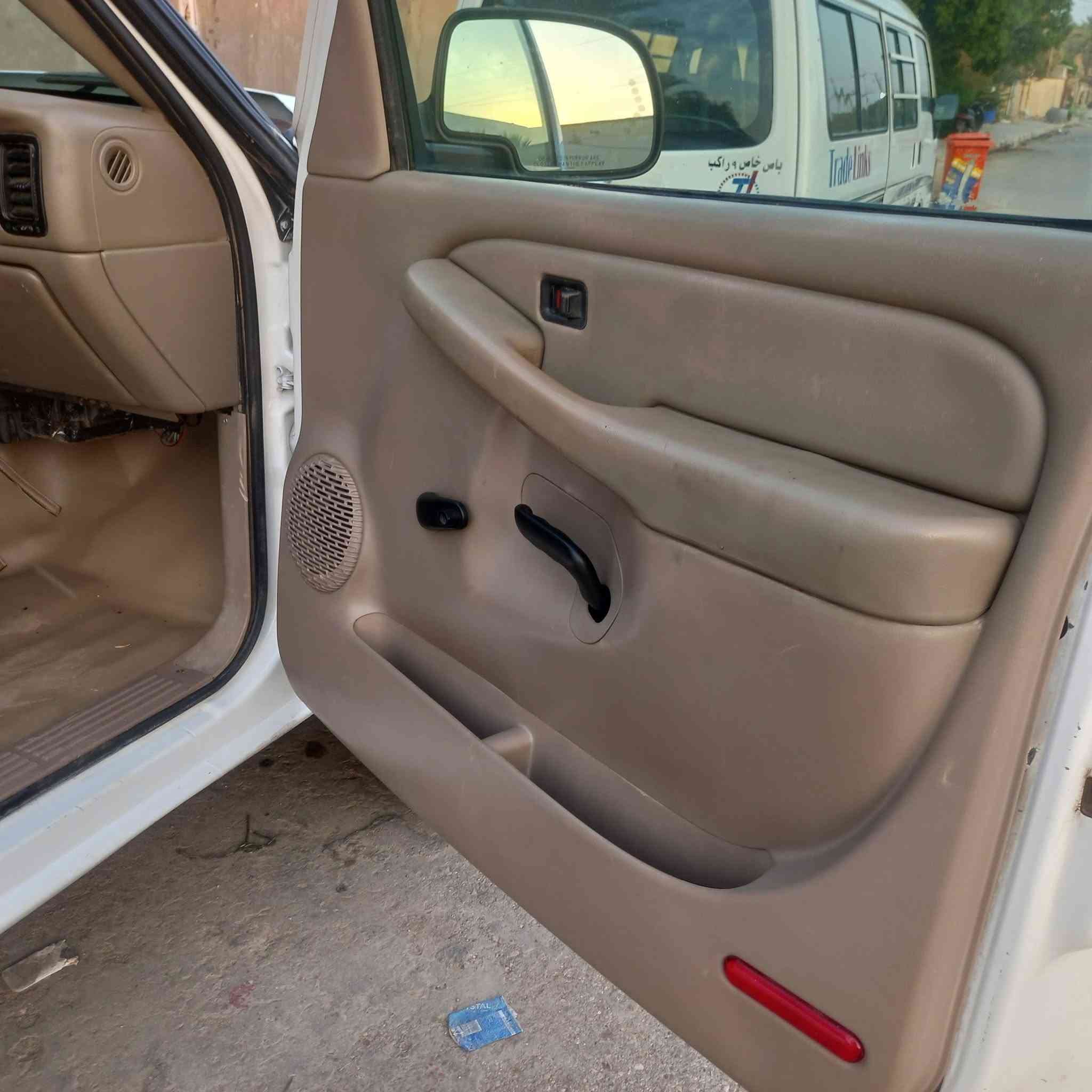 سلام عليكم سلفادور للبيع موديل ٢٠٠٦مال مزاد مكفوله من كلشي مكينة وكير وكسل جديد حجم مكينة سته وميه كير الف دفع رباعي فور ويل كتاب ترقيم باسمي صادر للمرور جاهزه للترقيم قرص جاهز مكان كوت  ***********
