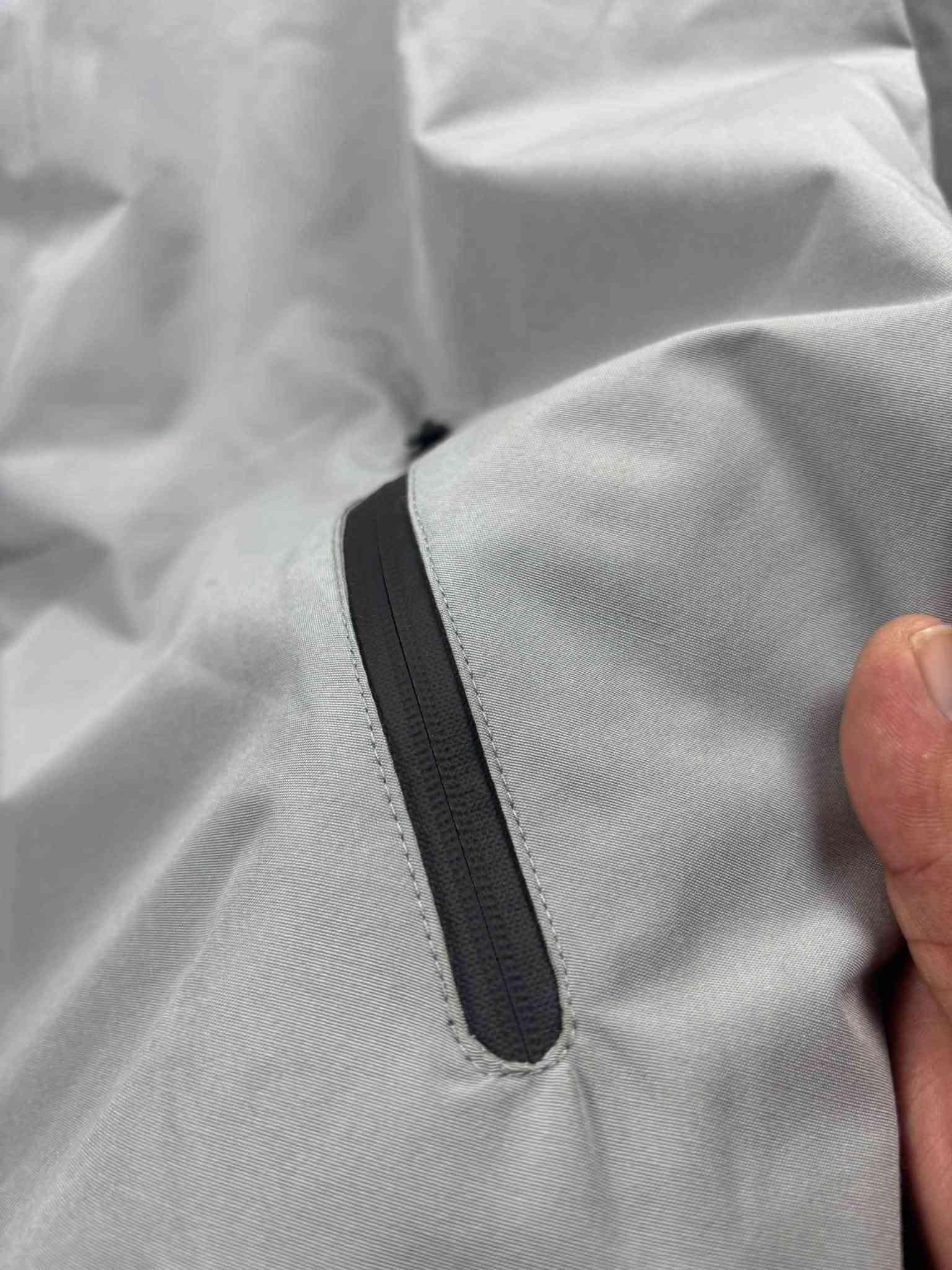 جاكيت مطر • Wrangler • مقاس XL