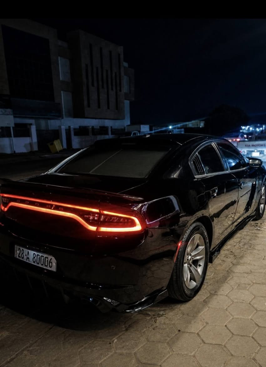 جارجر 2018  6v sxt بلاك توب
السيارة مابيها صبغ ابد

قطعة مبدلة نفس لون وكالة

سعرها اخو بلاش علق ويوصلك َرقمي موجود 🟢 

كير محرك شاصي لغد ايرباكات مكفولة

هزه وسنويه جديدة رقم انكليزي اي مكان تداور 
 باسمي  تحويل ثاني يوم 

رقم مميز 

شاشة جبيرة✅
 

حرارتها مامبرمجة ٨٥ بليل ٩٧ بل ٢ ظهر✅ 

سيارة كامله من كلشي متعوب عليها

بوليش جديد

***********
بي واتس
