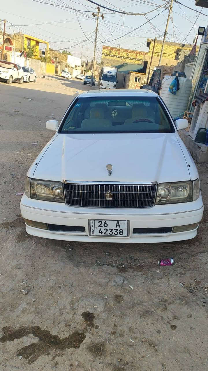 السلام عليكم شباب سياره راس الثور للبيع فلات كير و مكينة بل جيس حدادية ورة وكدام بل جيس مداور ثاني يوم كصتهة بس قمارة كفالة السيارة تبريد شغال السعر 90وبيهة مجال قليل حك الجية مكان بل نجف ويدلل الشراء ***********
