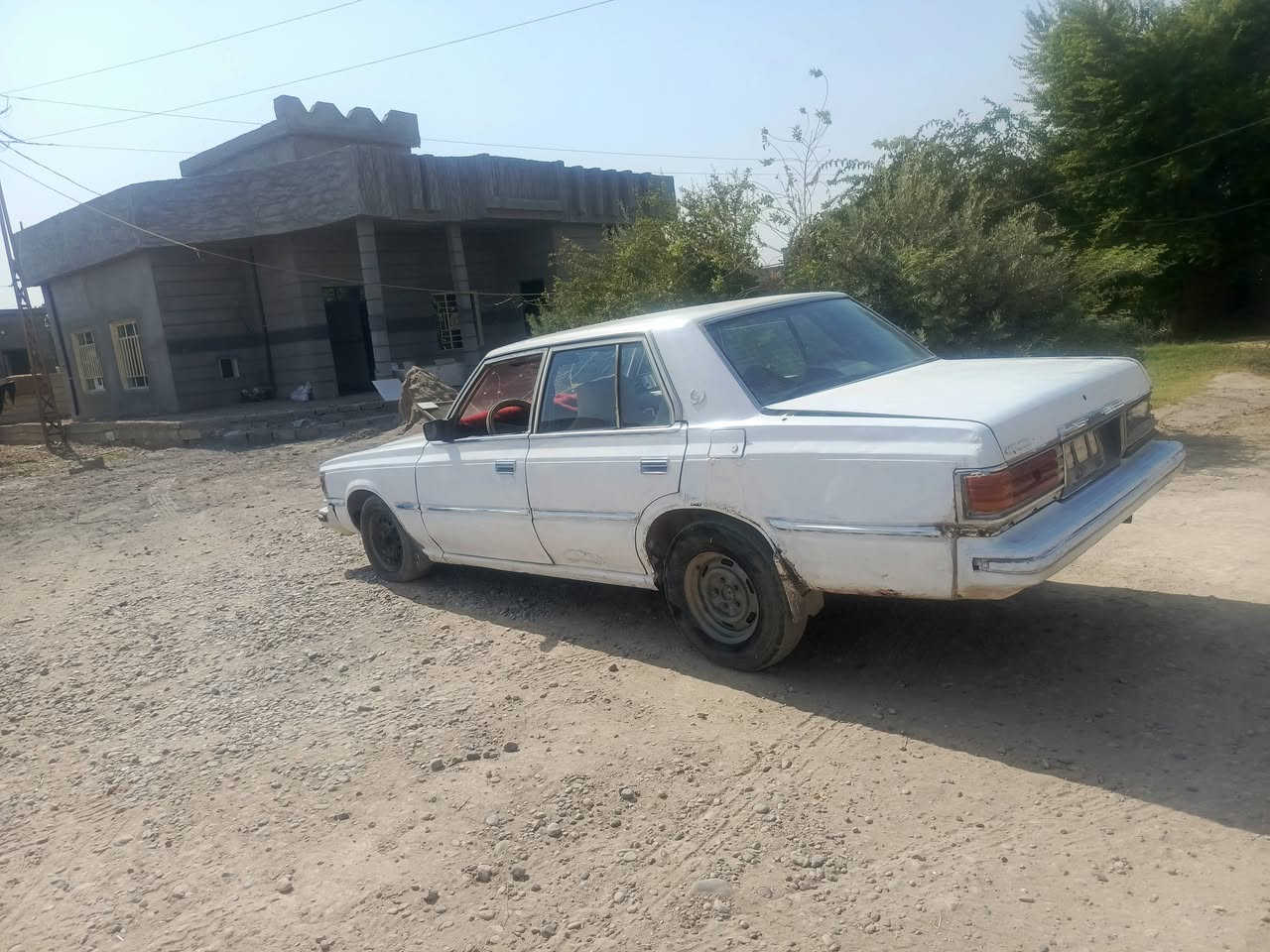 السلام عليكم سوبر 81سيارة مصقطة يعني ما مسجل كير ومحرك بلادي كير اوتو كير ومحرك صدر واكسل شرط كهربيات كلها شغالة سيارة جاهزة من كلشي السعر 8اوراق وبيهة مجال مكان العلم قريت الربيضة اني مكلف بل النشر خابر صاحبهة ***********
