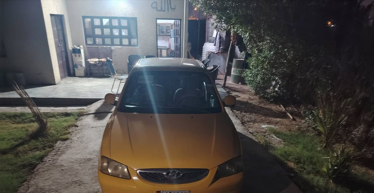 *للبيع هونداي فيرنا 2014*
- *المحرك*: 1600cc
- *الكير والمكينة*: مكفولات
- *العيوب*: الصدر تعبان
- *السعر*: 75 ورقة وبي مجال
- *المكان*: بغداد - حي الجهاد

للاستفسار: [دز رقمك]***********
