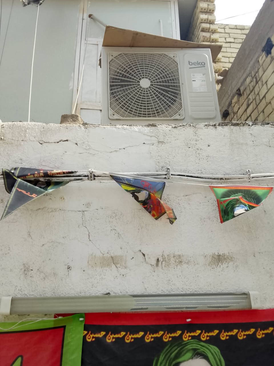 السلام عليكم اخواني سبلت للبيع مستعمل كم اسبوع جديد السعر 650 الف بغداد مدينه الصدر رقم ***********
