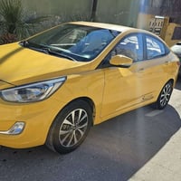 اكسنت مضلع  خليجي. موديل  2016. محرك 16gdi  هيئة وغرامة صفر  رقم بغداد...