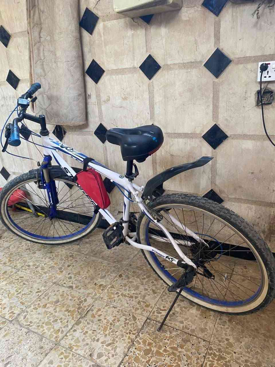 سلام عليكم بيسكل c700 بيسكل نضيف مشتري من صدريه أقل من شهر نضيف بمعنى الكلمه ذا شراي طب واتساب ***********
