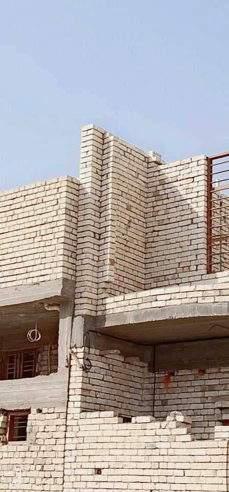 خلفه بناء درجه اولى
داخل كربلاء 
***********
