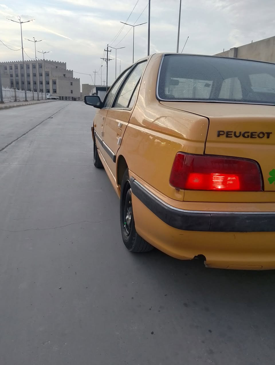 بيجو بارص • ٢٠١٥ • رقم بغداد