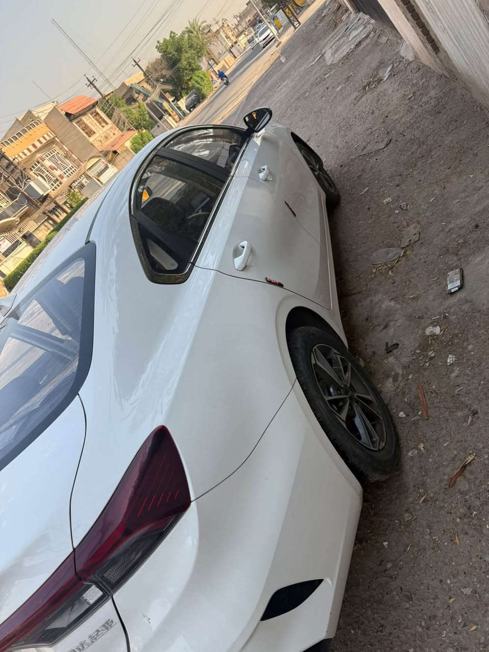 السلام عليكم 
K3
2024
27 k.m
بغداد باسمي بيها بارد جاملغ اليمنه 
مكانها بغداد 
السعر145$
***********
