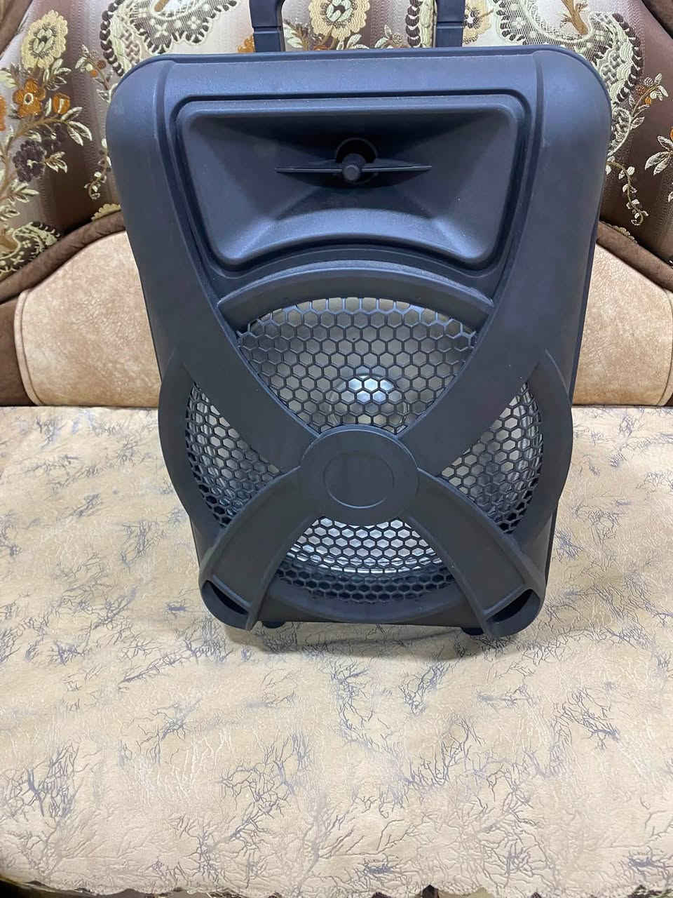 فلاش كبير جديد السعر 20الف ***********
