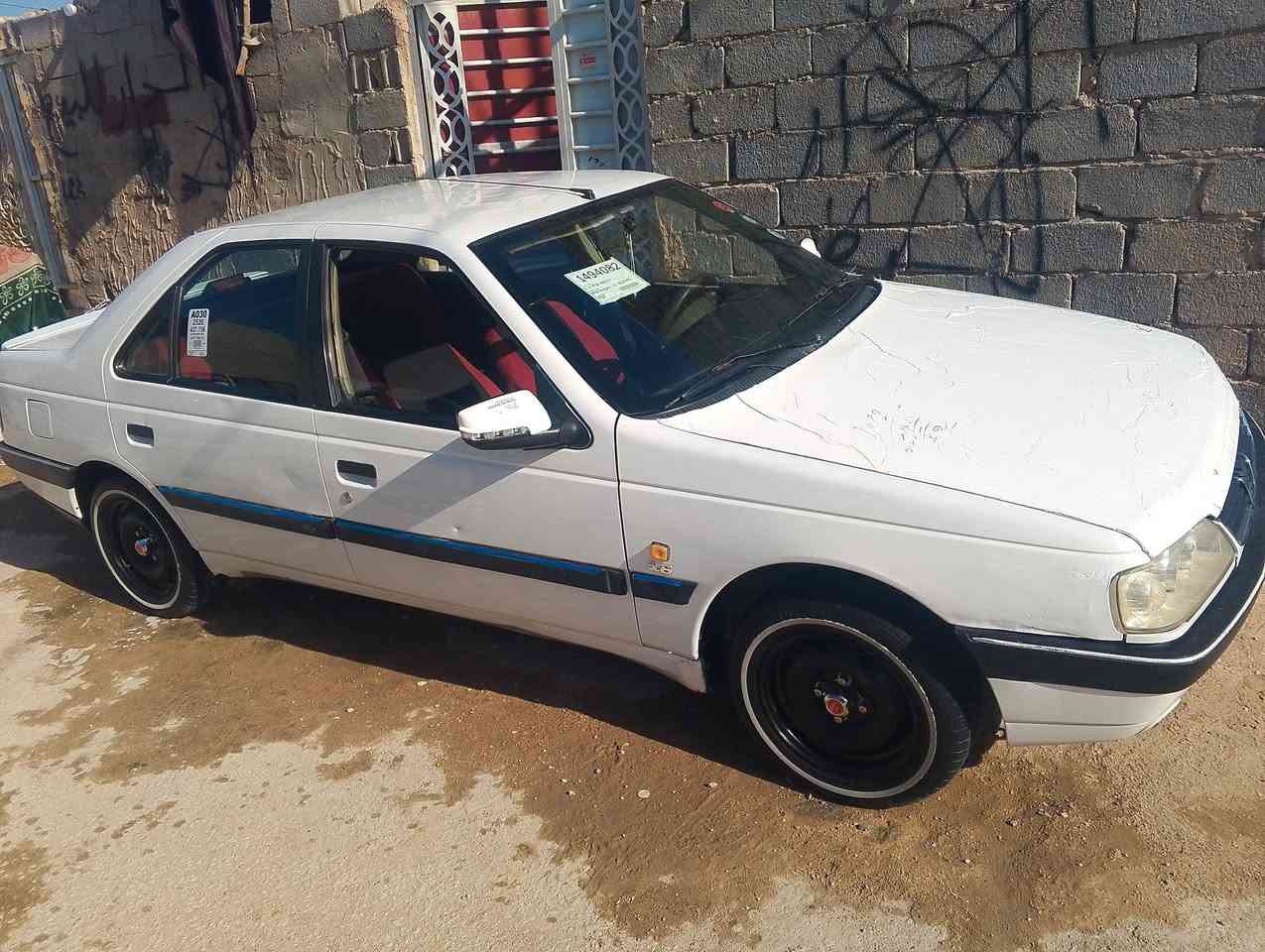 السلام عليكم 
سياره بيجو 405

مديل 12

سعرهاا 36  وبيهاا مجال لشراي...رقم راعي سياره ***********
