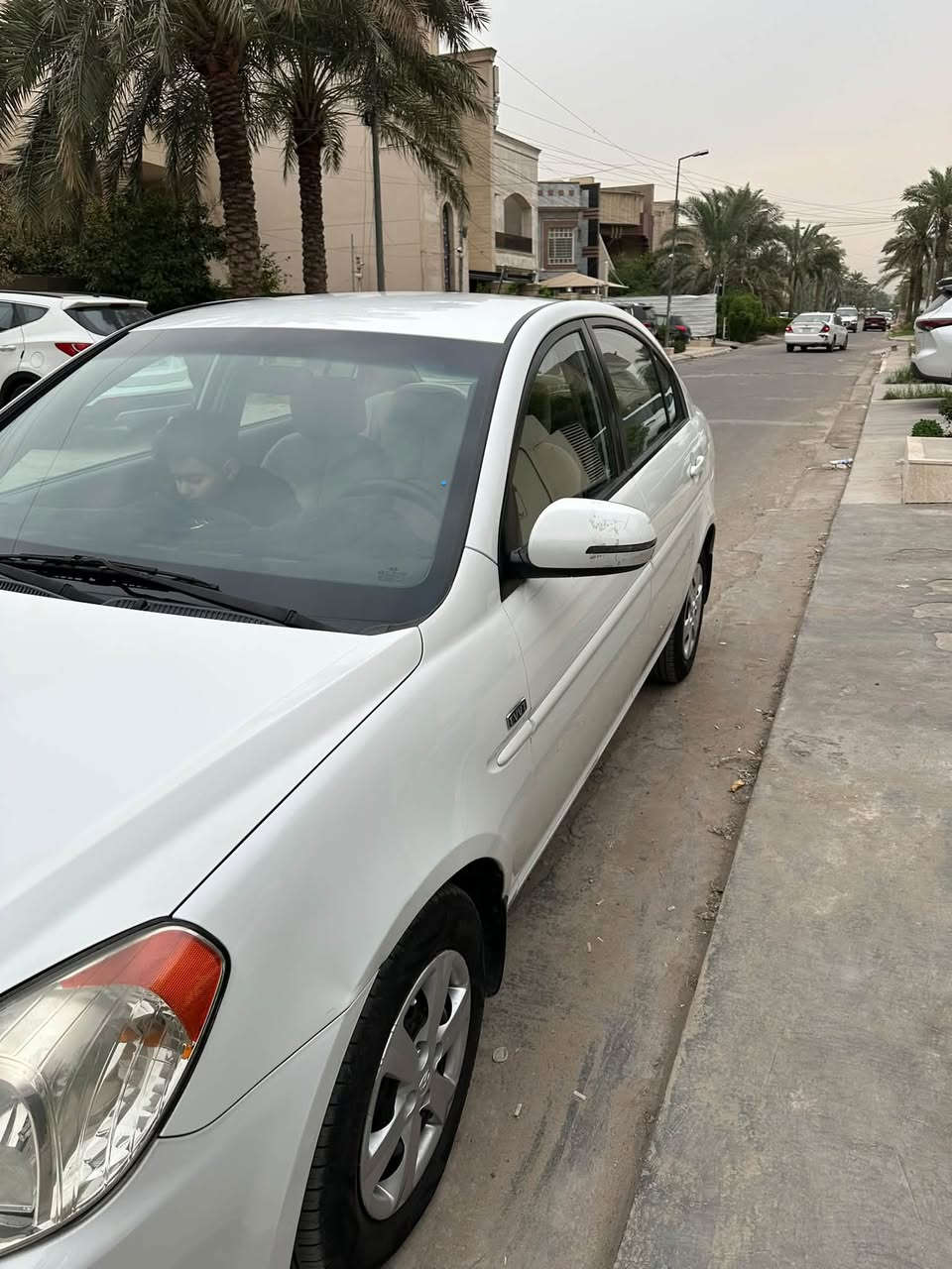 اكسنت ٢٠١٠ • محرك ١٦٠٠ • ١٢٠ الف كم