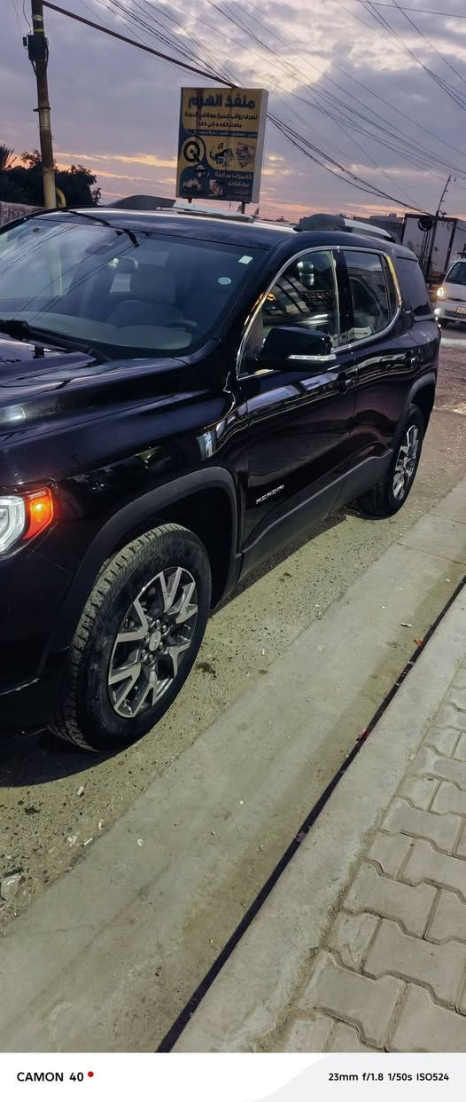 Gmc acadia 2023
اكاديا موديل ٢٠٢٣  2000 توربو
 مواصفات  SLE وبيها هواي مواصفات بعد 

حادثها دعامية أمامية فقط بدون داخل ايرباك ستيرن 
كير محرك شرط 
أرقام سنويه جديده ٢٠٣٠
للاستفسار الاتصال 
***********
