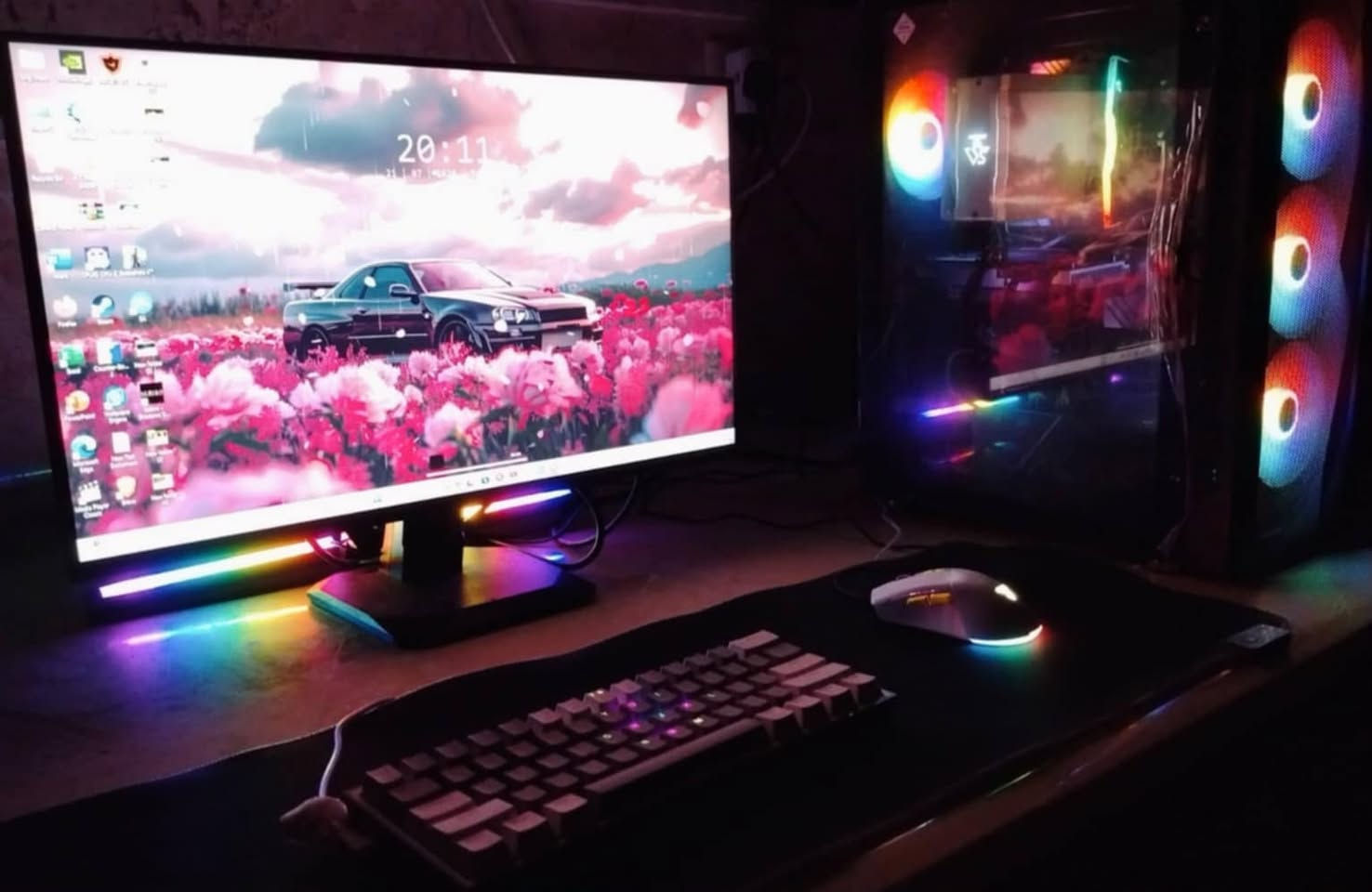 سيت اب pc مواصفات ممتازه و نظافه فول (للمراوس) فقط مع واحد من ذني الاجهزه اهم شي يكون نظيف و بطاريه جيده :

هونر ماجك 8 برو 

كلاكسي s25 الترا

ايباد ابل m4

ايفون 16 برو ماكس

شاومي 15 الترا 

كوكل بكسل 10 برو xl 

----------

المواصفات :-

CPU - CORE I5 12400F 

CPU COOLER RGB غازي لون ابيض

GPU - RTX 3050 8G GALAX 

MB - ASUS B760M PLUS اربع منافذ رام

RAM - 16G 3200 T-FORCE RGB 

HARD1 - M.2 NVME 250GB SAMSUNG EVO 970

HARD2 - HDD 1TB TOSHIBA  

CASE - GALAX 4FAN RGB 

-----------

الملحقات :-

الشاشه : GIGABYTE 200HZ FHD IPS 25

الماوس : FANTECH RGB احترافي لون ابيض

الكيبورد : REDRAGON FIZZ RGB لون ابيض 

ماوس باد ROG STRIX 

----------

مكاني بغداد - الحريه 

رقمي ***********
