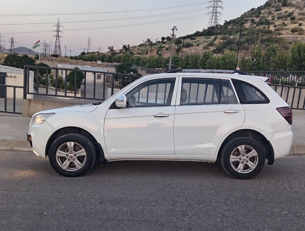 Lifan x60 2016
محرك 18 نەڤەگریە گێرومەکینە هێشتا
 یێت شەریکێ نە
بێ صرف ونفخ
وبێ دەعم وصبغ
بو گهورینێ یان فرۆتنێ
رەقەم وسنوی جدید
گێر ئوتوماتیك(گێر ومەکینە وتبرید بشەرت)
هەرچار جام وقودیك کارەبایی
هەرچار جام دگەل سویچی دچنە سەری 
                               ABS
پشتێ حساس
کامیرە وشاشە ١٨٠دەرەجا دزڤریت
تەحویل و وکالە بشەرت
سعر ٧٣ وەرەقە
*********** دهوك, العراق
