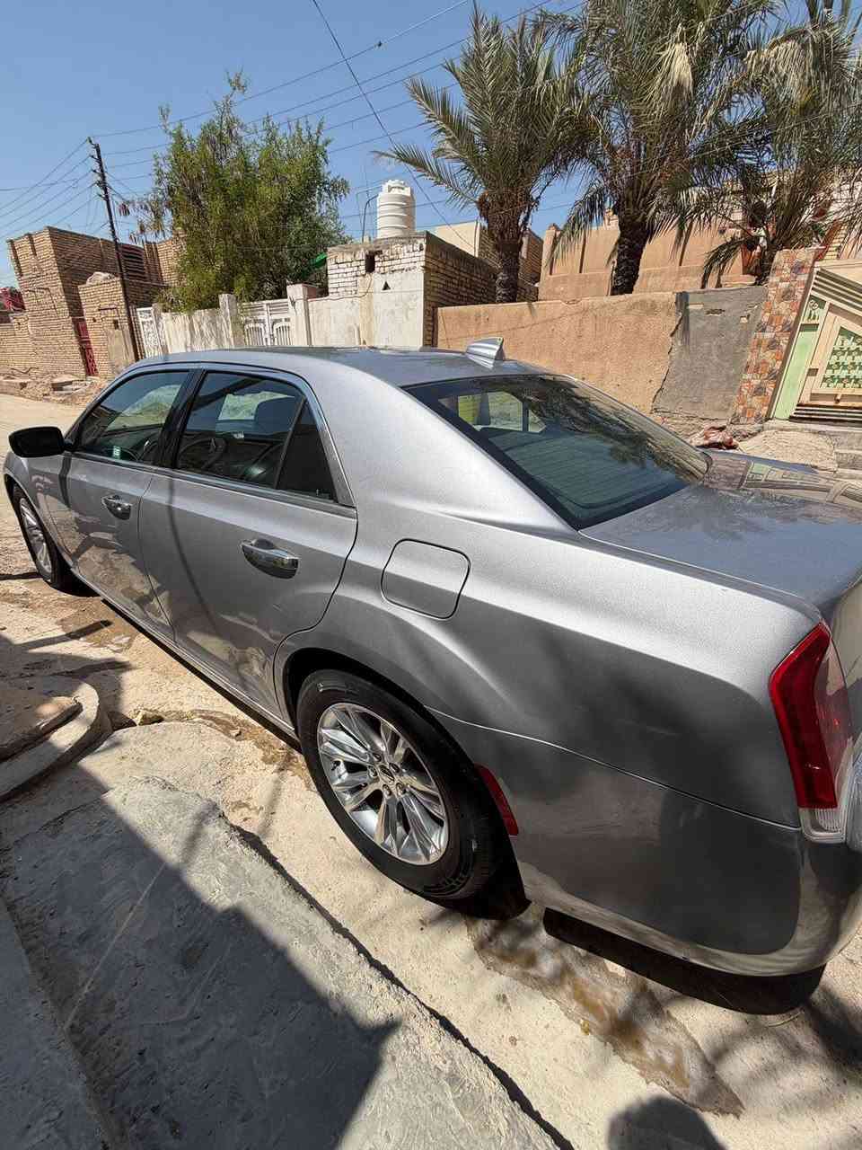 يابه سلام عليكم اوباما موديل 16اصل للبيع فول سياره جاهزه ع آخر حبايه سياره حلوه كلش  سياره تقرير بس شرط قطرت ماي ما واصله شرط فحص نضافه فول بدون حادث كفاله عامه. مواصفاته فول سي معروفه  رقم بصره مميز مكان ناصريه مركز ستفسار رقم ***********
