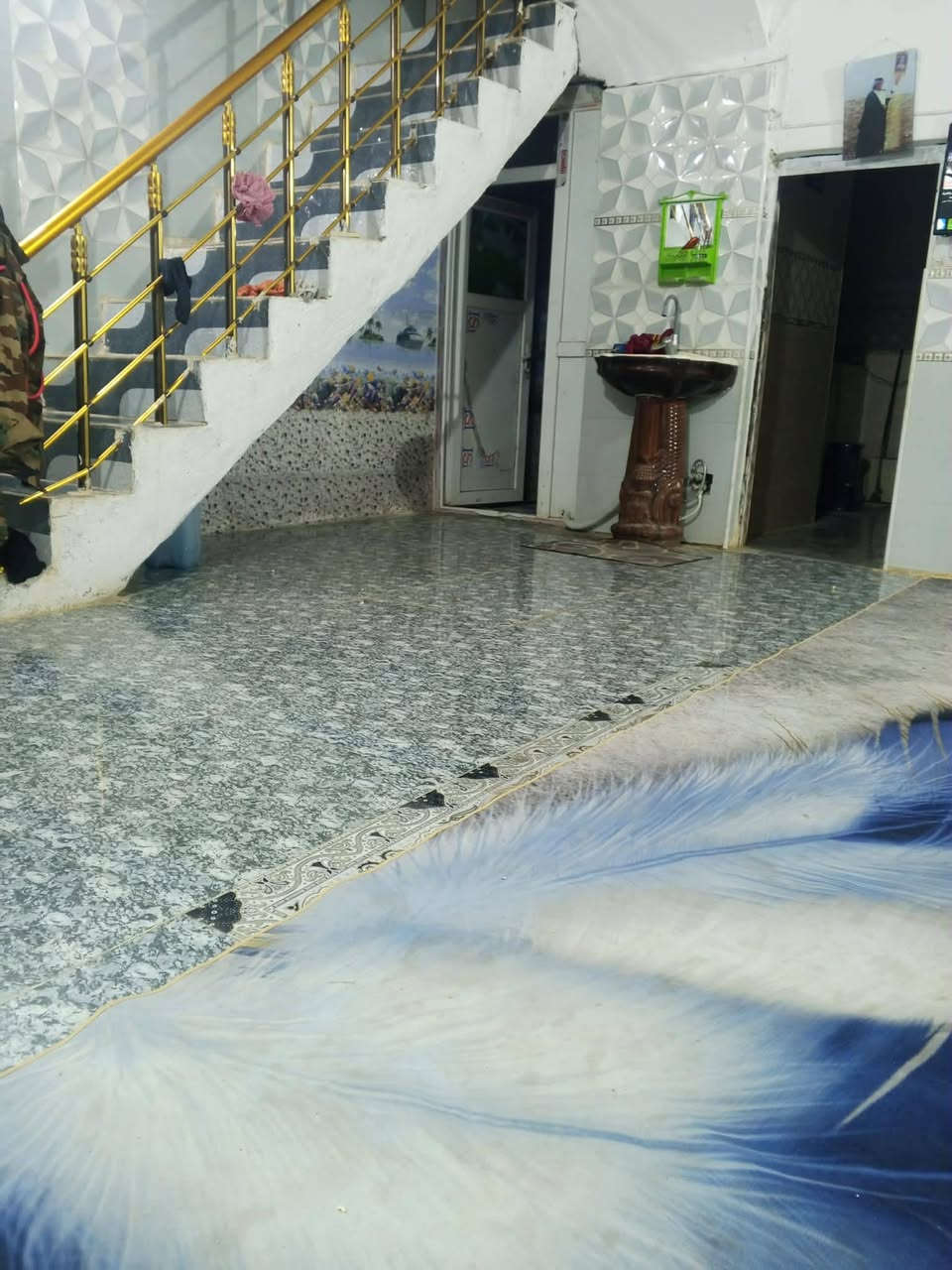 دار للبيع في منطقة ام اهواء الجديده مقابيل حي زهراء دخل الفرع مساحة 130 بناء مشاكل بلوك اوطابوق زراعي 25 سنت العسر خاص تعال شوفه ابعنك  خدمات موجوده مجاري  تحياتي للجميع  البيع مستعجل
