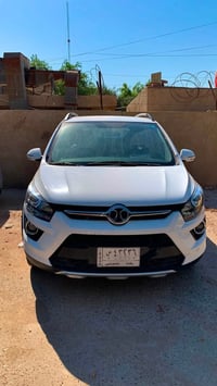 للبيع BAIC X25 (بايك) موديل 2020 سيارة نظيفة جداً استخدام قليل  العداد...