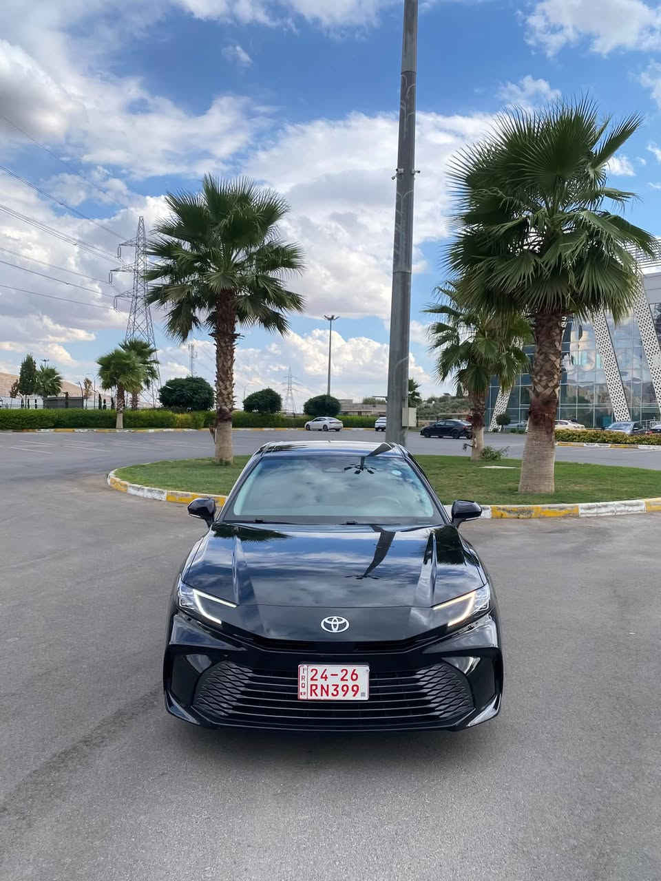 Toyota Camry XLE Hybrid 2025

تويوتا كامري XLE هايبرد 2025
محرك 2.5L 4 سلندر Hybrid
قوة محرك البنزين 184 حصان
نظام هايبرد بنزين 
قير CVT أوتوماتيك
دفع أمامي FWD

* شاشة كبيرة Toyota Multimedia 
* تشغيل بصمة / Push Start
* مثبت سرعة متكيف
* كاميرا خلفية
* حساسات وأنظمة أمان متقدمة
* نظام Toyota Safety Sense
* تحذير مغادرة المسار ومساعدة البقاء داخل المسار
* تحذير اصطدام أمامي
* فرملة طوارئ أوتوماتيكية
* مراقبة النقطة العمياء
* أنوار LED 
DRL LED* 
* جنوط رياضية خاصة بـ SE
* مرايا كهربائية
* مكيف أوتوماتيك
* فرامل إلكترونية مع Brake Hold
* أوضاع قيادة متعددة  

سيارة حيل حيل نظيفة بدون اي ملاحظات 
لون أسود القطران 
ماشية ٩٠ الف ميل على وضع الشريكة 
هيه سيارة كامري بس هذا بيها ماشية 
مكفولة كفالة عامة ما عدا شبرين ب قباغ صندوق 
بدون دواخل بدون ارباك بدون بارد ابد بس شبرين صبغ 
مكفولة من گير محرك كهربائيات حدادية تبريد 
مواصفات فول بس بدون فتحة 
كشنات هيتر داخلية نظيفة على وضع الشريكة 
سعر بلاششش بلاشش 🔥
سعرها 235$ ورقـــة و مجال 
للأستفسار اتصل على هذا الرقى 
كورك-واتساب 
***********
