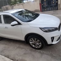سورنتو ٢٠١٩ • ٦ سلندر • دواخل جلد