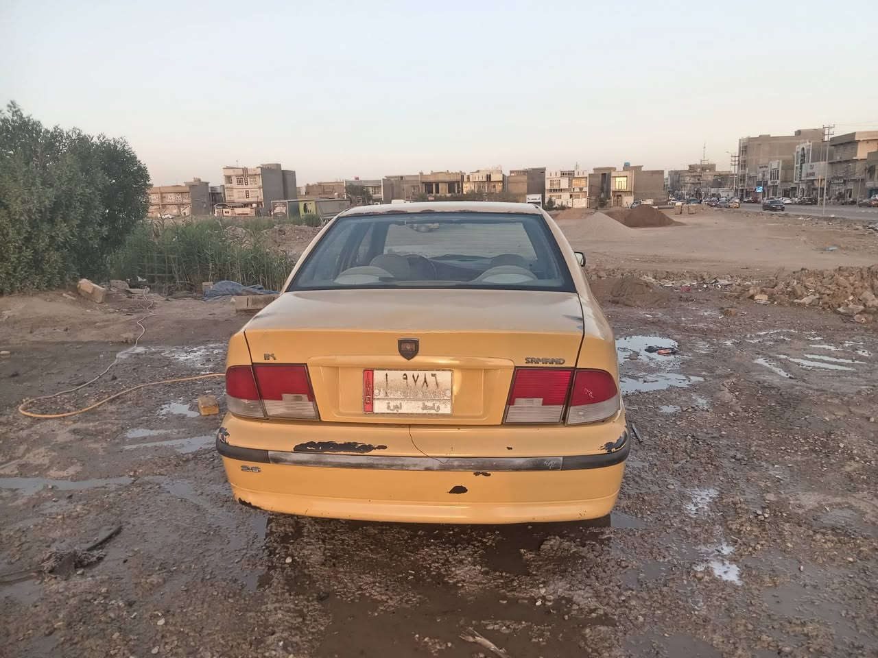 سمند أجرة موديل 2011 مكانها كوت عارضها 20 ورقة وبيها مجال بسيط للاستفسار اكثر الاتصال على الرقم ***********
