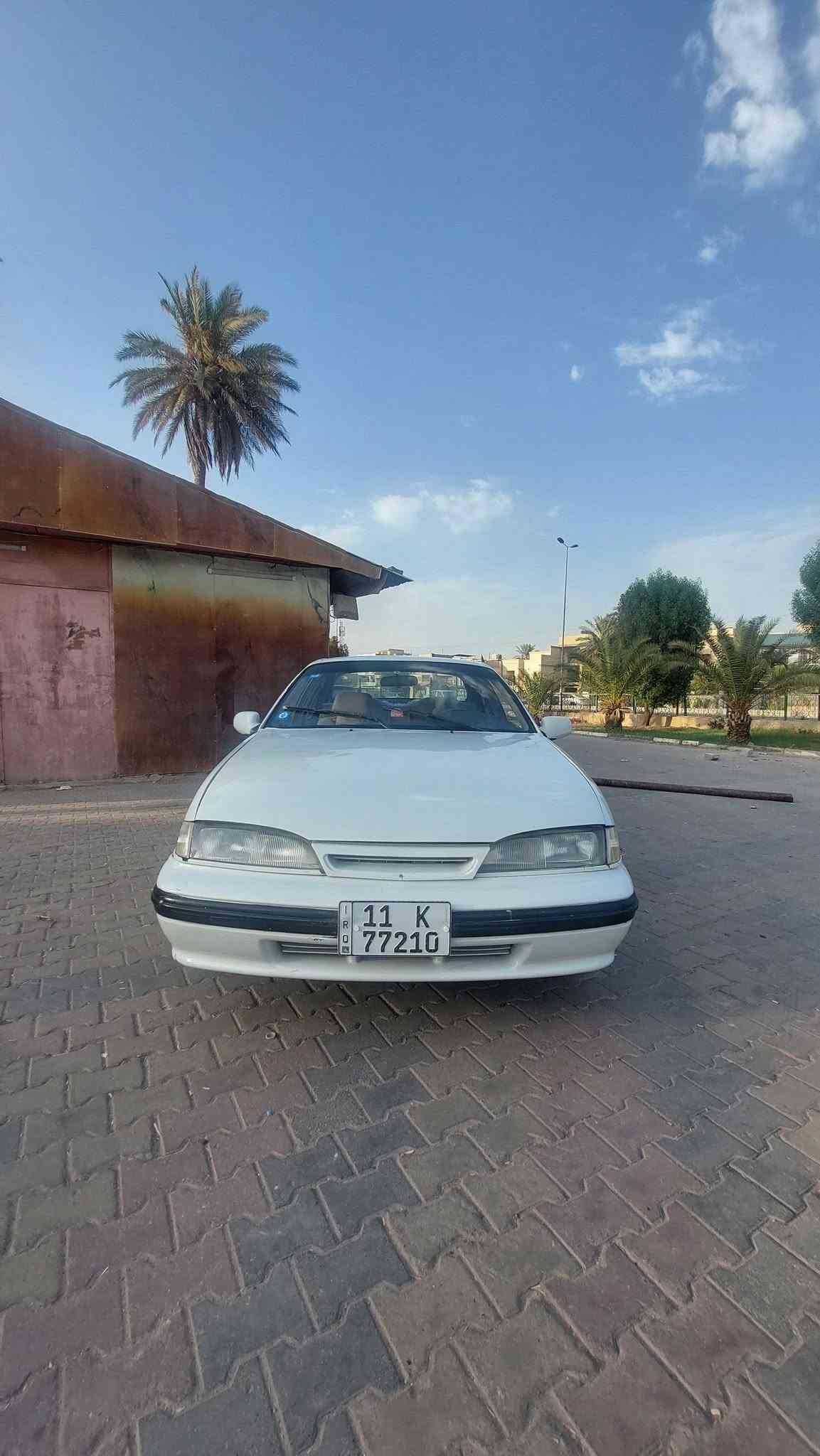 عشاق البرنس النظيف وفلوسك على كدك مال جناي✌️ يتابع التفاصيل ويدلل
السلام عليكم (( للبيع )) 

دايو برنس 1995 لون ابيض رقم بغداد دولي باسمي هزه وسنوية جديده 30 شرط التحويل 

السيارة ولله الحمد جاهزة 
مكينه مفتوح لاتنقيص لاتبخير وناعمه جدا تراي ومعدل  وكير خير من الله دواخلها والبطاين نظيفات 

صدر امامي خلفي نظيف جدا تخم تاير نظيف 

 الكهربائيات شغاله لايتات زينون نهار / جامات تصعد وتنزل كهربائيه التبريد عاطل 

السياره حلوه ونصبتها مرتبه صبغ عام للجماليه  بدون ضربه قوية 

* العنوان :- بغداد / قرب مرور الكاظميه 
* للاتصال :- ***********
* السعر :- ٣٥ ورقة وبيها مجال للطيبين

بعد الفحص والقناعه التامه احول السياره مباشرة للامانه سياره كلش متعوب عليها وترايها حلو وبالعافيه على صاحب النصيب ❤️
